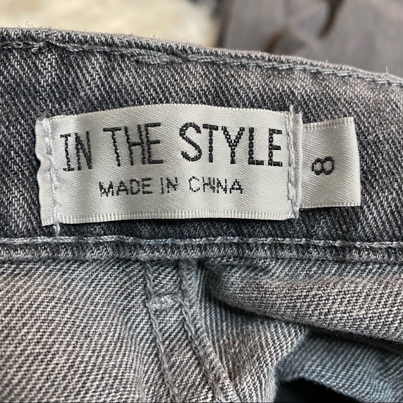 In The Style x Fashion Influx straight leg jean with split hem detail in gray 8 - Picture 4 of 8